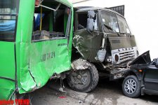 В Баку эвакуированы учащиеся Евролицея (версия 2) (ФОТО)