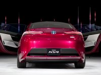 Toyota провела в Детройте неожиданную премьеру (фотосессия)