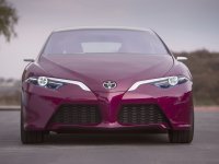 Toyota провела в Детройте неожиданную премьеру (фотосессия)