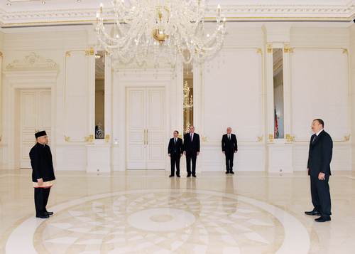Azerbaijani President receives credentials of several ambassadors (UPDATE) (PHOTO)