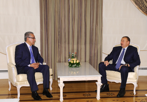 Azerbaijani President receives outgoing Uzbek ambassador