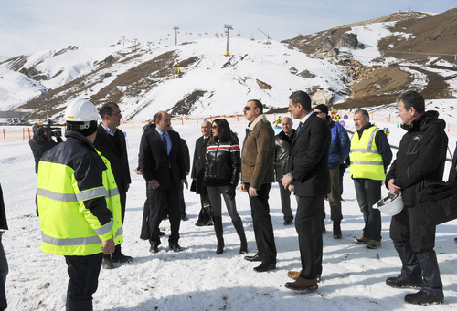 President Ilham Aliyev and his spouse inspect construction of Shahdag Winter and Summer Tourism Complex in Gusar (PHOTO)