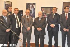 В Баку представлены уникальные работы французского фотографа, посвященные Ходжалинской трагедии (фото)