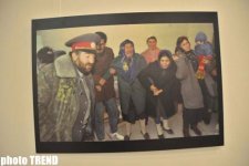 В Баку представлены уникальные работы французского фотографа, посвященные Ходжалинской трагедии (фото)