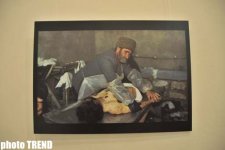 В Баку представлены уникальные работы французского фотографа, посвященные Ходжалинской трагедии (фото)