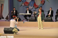 Женский концерт "Бу шехерде" в Баку - десять дней аншлага! (фотосессия)