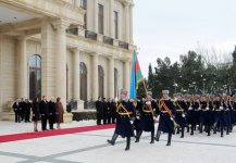 В Баку состоялась церемония официальной встречи Президента Хорватии (ФОТО)