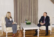 Президент Азербайджана принял главу минэкономразвития Сербии