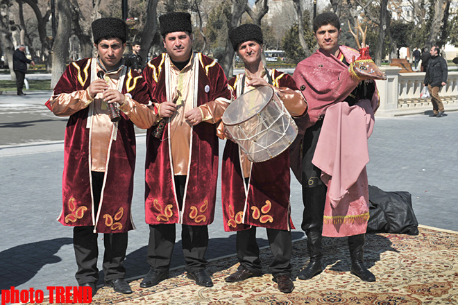 В Баку отмечают праздник Новруз – ФОТОСЕССИЯ
