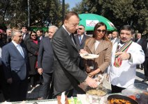 Президент Ильхам Алиев: Уважение к национальным традициям сделало нас еще сильнее (ФОТО)