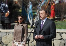 Президент Ильхам Алиев: Уважение к национальным традициям сделало нас еще сильнее (ФОТО)