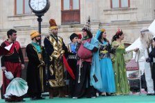 Фестиваль праздника весны в заповедниках "Ичеришехер" и "Гала" (фотосессия)