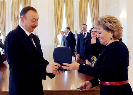 Президенту Азербайджана вручен орден МПА СНГ "Содружество" (ФОТО)