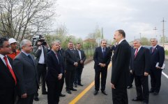 Президент Азербайджана принял участие в открытии дороги Газахбейли-Ашагы Салахлы (ФОТО)