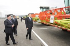 Президент Азербайджана принял участие в открытии ООО "Агстафа Агросервис" (ФОТО)