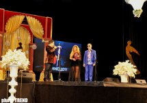 В Баку состоялась церемония награждения "Grand" - звезды на красной дорожке (фотосессия)