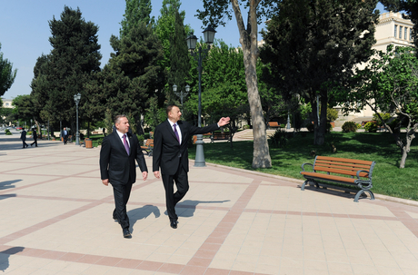 Azerbaijani President opens new headquarters of Nasimi district executive authorities (PHOTO)