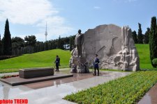 Azerbaijan's public marks 89th birthday of Nationwide Leader Heydar Aliyev (PHOTO)