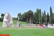 Azerbaijan's public marks 89th birthday of Nationwide Leader Heydar Aliyev (PHOTO)