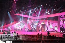 Рок-группа "Изабо" на сцене  "Baku Crystal Hall" (фотоссесия)