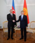 Azerbaijani President meets Kyrgyz counterpart in Moscow (PHOTO)