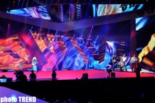 Турчанка из Голландии на сцене "Baku Crystal Hall" (фотосессия)