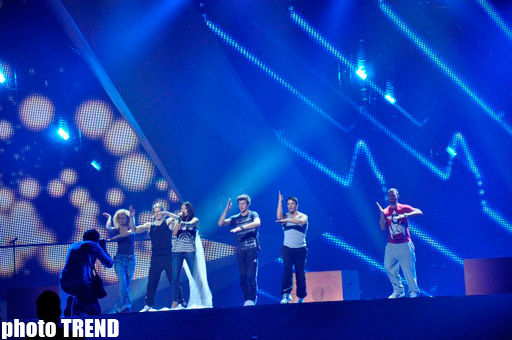 Финалистка "Евровидения 2012" Анггун на сцене "Baku Crystal Hall" (фотосессия)