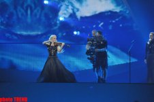 Участники "Евровидения 2012" в сценическом наряде провели открытую репетицию – первый полуфинал (фотосессия)