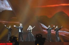 Участники "Евровидения 2012" в сценическом наряде провели открытую репетицию – первый полуфинал (фотосессия)