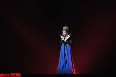 Участники "Евровидения 2012" в сценическом наряде провели открытую репетицию – первый полуфинал (фотосессия)