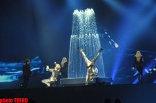 Участники "Евровидения 2012" в сценическом наряде провели открытую репетицию – первый полуфинал (фотосессия)