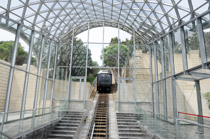 Azerbaijani President opens Baku Funicular and pedestrian underpass (PHOTO)