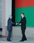 Президент Ильхам Алиев: Самый большой успех за эти годы заключается в том, что Азербайджан не свернул с пути независимости (ФОТО)
