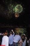 Праздничный Баку - концерт и салют в связи с Днем Республики (фотосессия)
