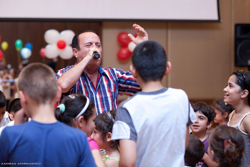 Самед Самедов создал атмосферу праздника в акции Childlove (фото)