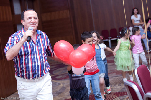 Самед Самедов создал атмосферу праздника в акции Childlove (фото)