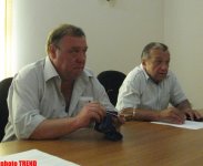 Для нас большая честь выступать на сцене Азербайджанского драмтеатра - заслуженный артист России Леонид Окунев