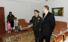 Президент Азербайджана принял участие в открытии нового жилого комплекса минобороны в Баку (ФОТО)