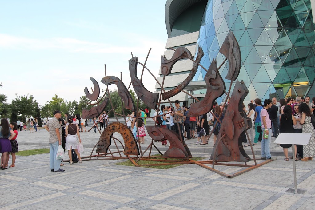YARAT! Organization presents Huseyn Haqverdiyev's project "Through time" in Baku (PHOTO)