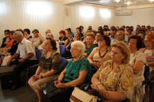 В Баку состоялась презентация учебного пособия "Литература" (фото)