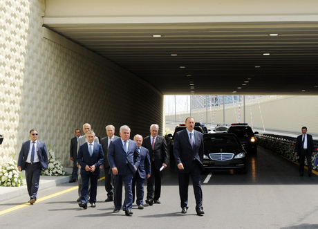 President Ilham Aliyev gets acquainted with works of reconstruction of Bilgah-Sumgayit motor highway (PHOTO)