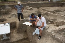 В Азербайджане успешно завершили работу молодежные археологические лагеря (фото)