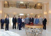Президент Азербайджана принял делегацию во главе с председателем Госдумы России (ФОТО)