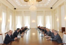 Президент Ильхам Алиев: В предстоящие годы все стоящие перед Азербайджаном инфраструктурные и социальные вопросы будут решены (ФОТО)