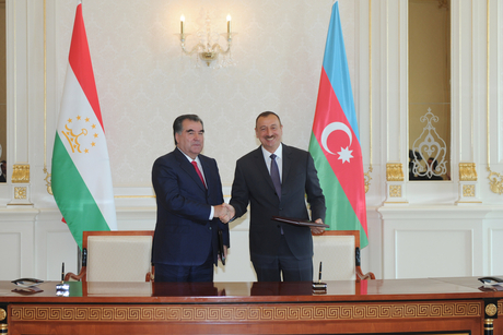 Azerbaijan, Tajikistan sign number of intergovernmental agreements (PHOTO)