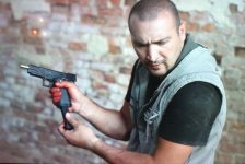 Азербайджанская  «Инфекция» – ветеран войны спасает похищенную дочь (фотосессия)