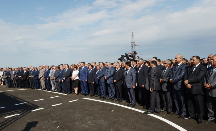 Президент Азербайджана принял участие в церемонии закладки фундамента Ширван-Муганской водопроводной системы в Гаджигабуле (ФОТО)
