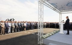 Президент Азербайджана принял участие в церемонии закладки фундамента Ширван-Муганской водопроводной системы в Гаджигабуле (ФОТО)