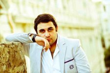 Сабир Ахмедов возвращается на эстраду с песнями на русском языке (видео - фото)
