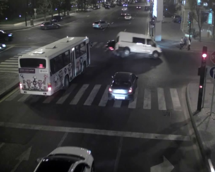 Серьезные аварии в Баку (видео)